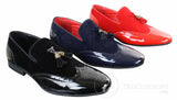 Zapatos de conducir sin cordones con borlas para hombre Patron 239-10, mocasines de piel sintética negra brillante con charol y gamuza sintética.