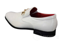 Patrón 80058 - Zapatos de hombre blancos y negros de charol brillante, sin cordones, de piel sintética con estampado de serpiente y cocodrilo, con hebilla dorada.