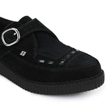 Zapatos de plataforma con hebilla Monk y punta puntiaguda estilo creeper en ante negro.