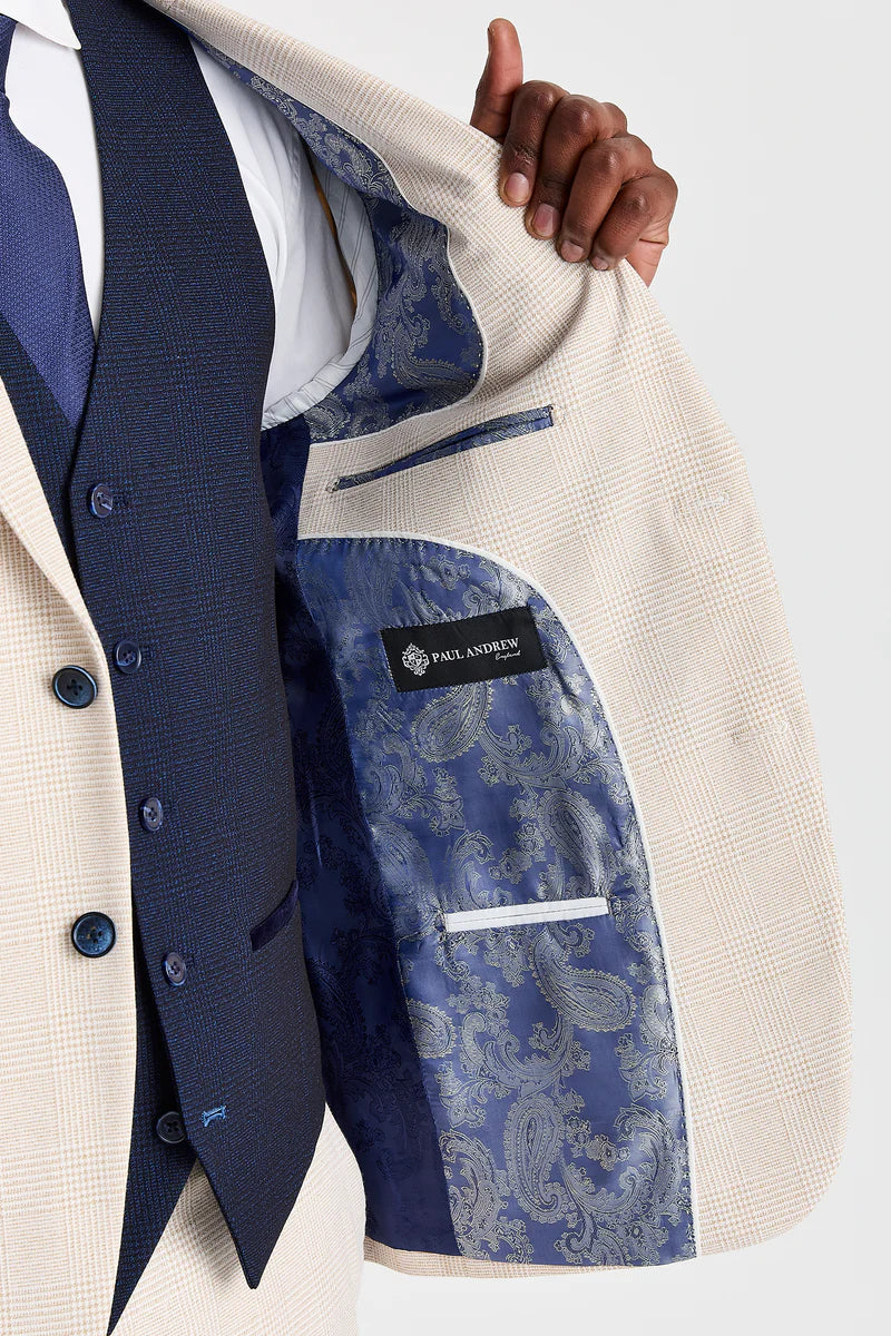 Traje a cuadros color crema Regent con chaleco azul marino Regent en contraste.