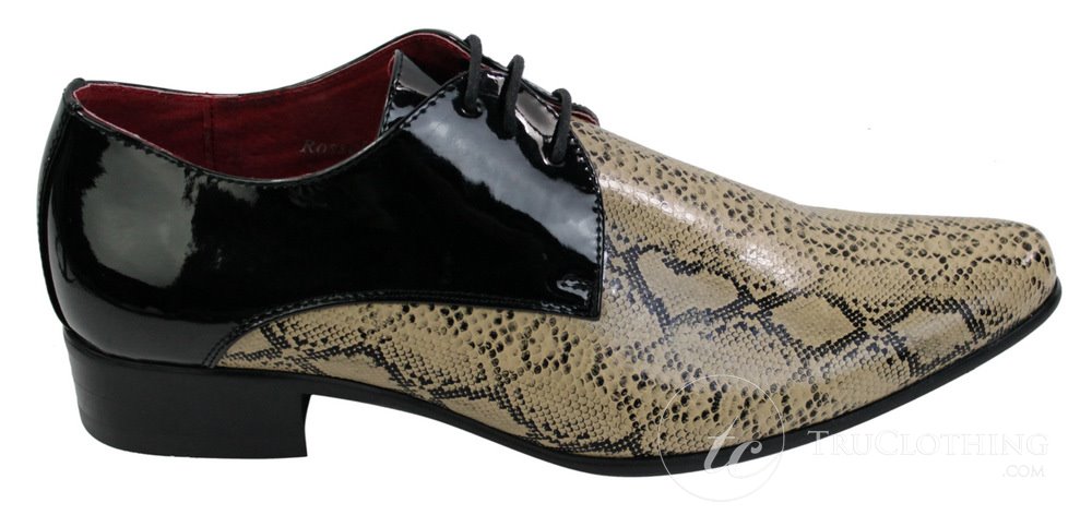 Zapatos de hombre de piel brillante charol con estampado de serpiente en color negro y beige, diseño italiano con cordones.