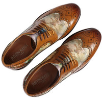Zapatos brogue de piel marrón con estampado icónico para hombre de Scott