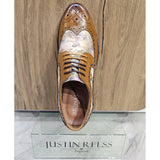 Zapatos brogue de piel marrón con estampado icónico para hombre de Scott