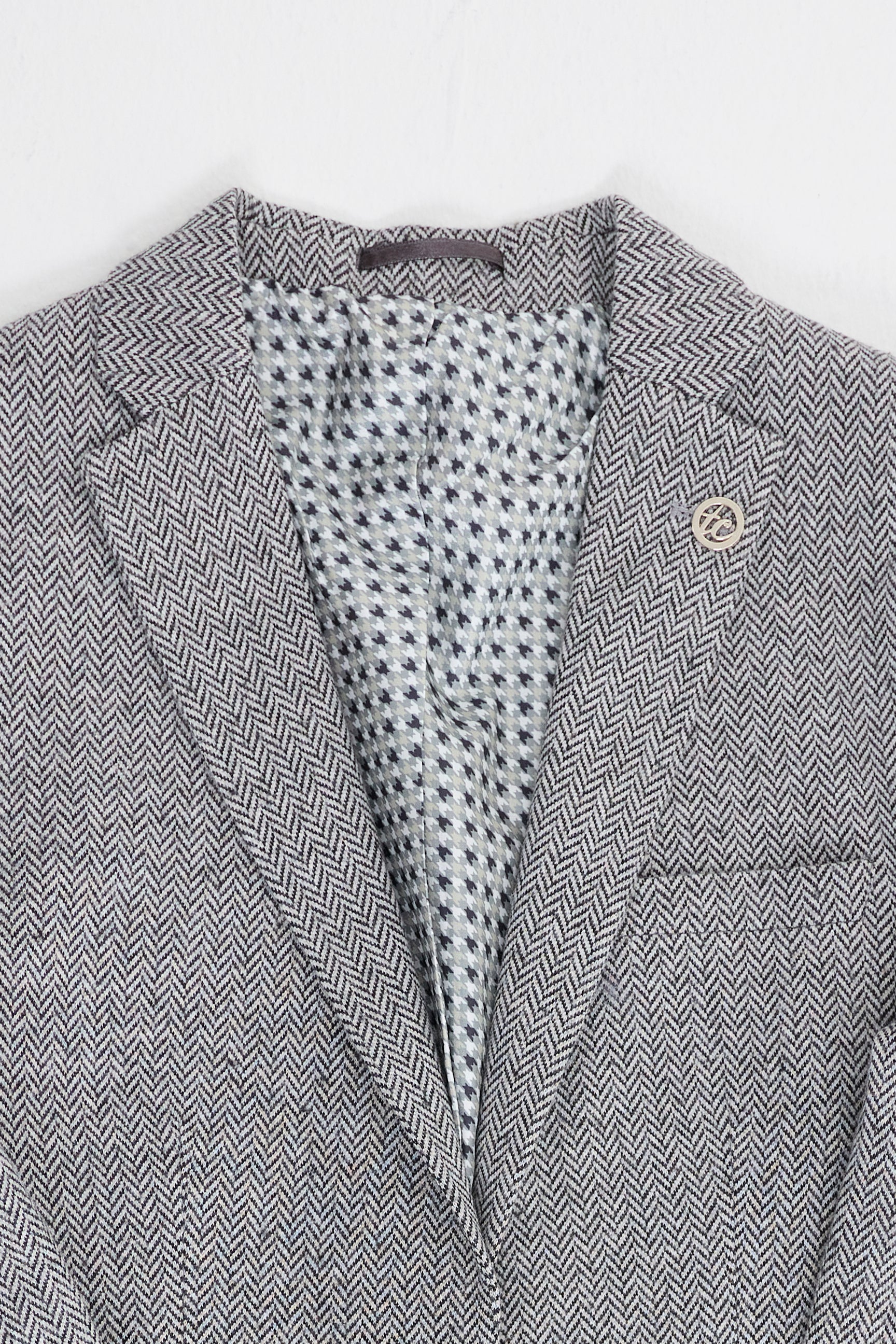 Traje de hombre de 3 piezas de tweed gris claro con estampado de espiga - STZ11