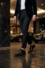 Zapatos Derby clásicos de cuero negro con cordones para hombre de Taylor