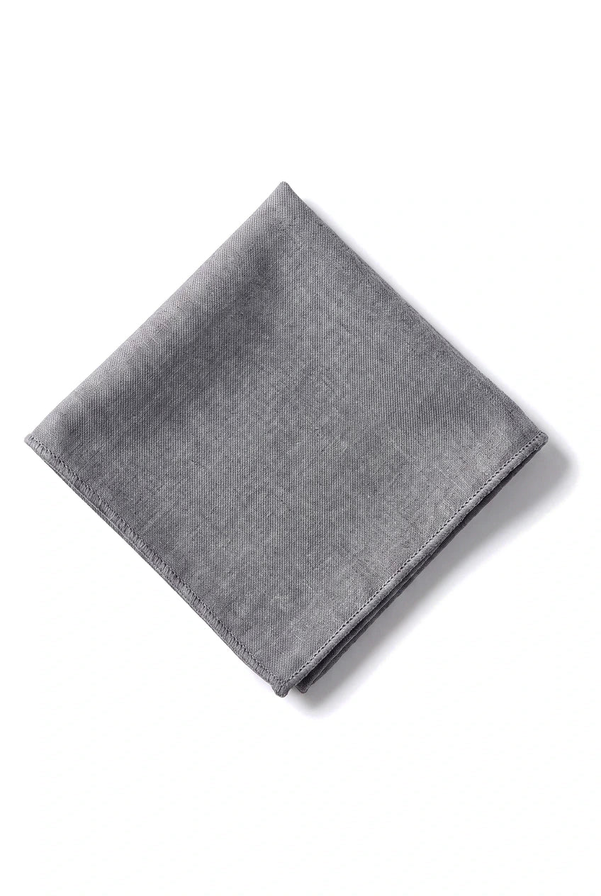 Conjunto de corbata y pañuelo