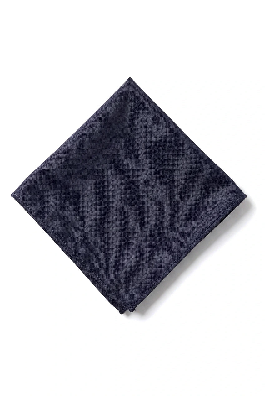 Conjunto de corbata y pañuelo