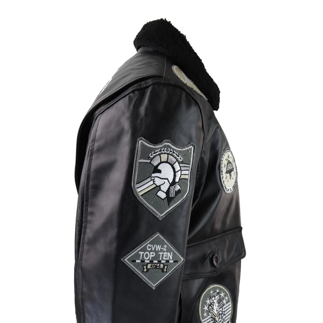 Chaqueta de piloto bomber Topgun Maverick negra y gris para hombre con insignias estadounidenses y piel negra de gato Tom.