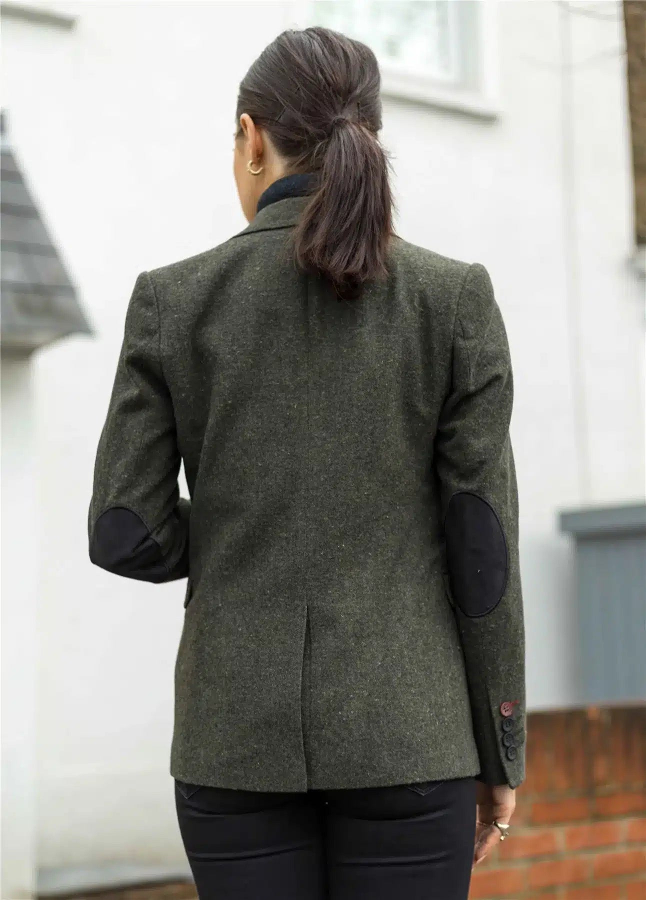 Traje de chaqueta para mujer de lana tweed con coderas, estilo vintage clásico de los años 20, color verde.