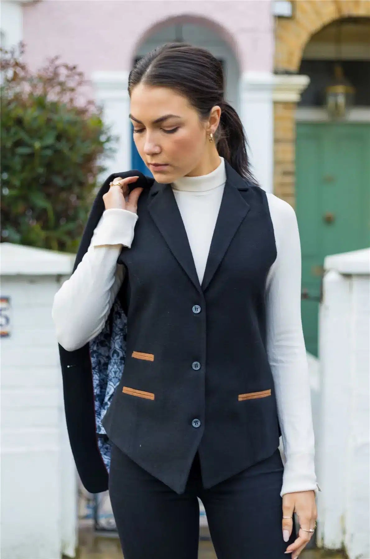 Chaleco de mujer de tweed de lana con coderas, estilo vintage clásico de los años 20, color negro.