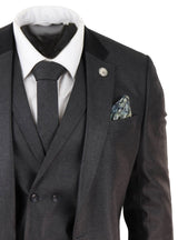 Traje de hombre de 3 piezas color gris carbón
